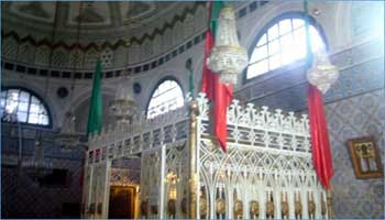 مداهمة سلفية لمقام الولي عبد القادر الجيلاني  بمنزل بوزلفة وتهديد بحرقه