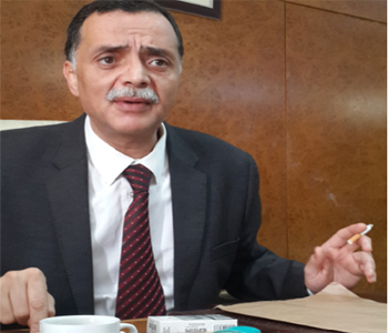 انعقاد خلية الأزمة الحكومية لتدارس اضراب أعوان النقل