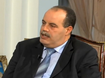 وزير الداخلية: نشر أعوان شرطة سياحية مسلحين بزي مدني مسألة واردة
