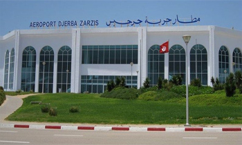 جسر جوى بين تونس ومصر لاجلاء الرعايا المصريين العالقين بليبيا