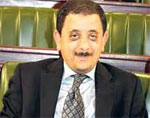 سمير بن عمر :  تمخض الصيد فأولد فأرا