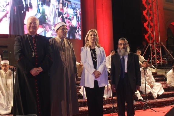 بالصور- تونس تنظم تظاهرة ' إفطار رمضان الدولي تونس العشرة الطيبة'